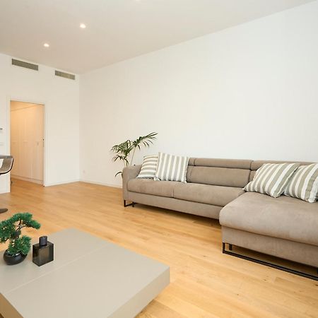 Luxury Design Suite - 20 Minutes From Duomo-Navigli Milan Luaran gambar
